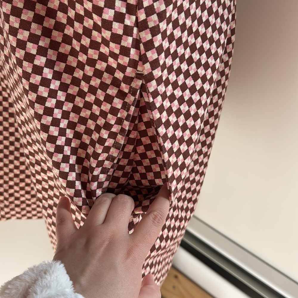 Levi's Danny Dress in Mahogany Checker - Picture 7 of 12